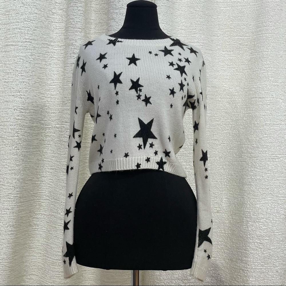 Divided H&M star knitted top